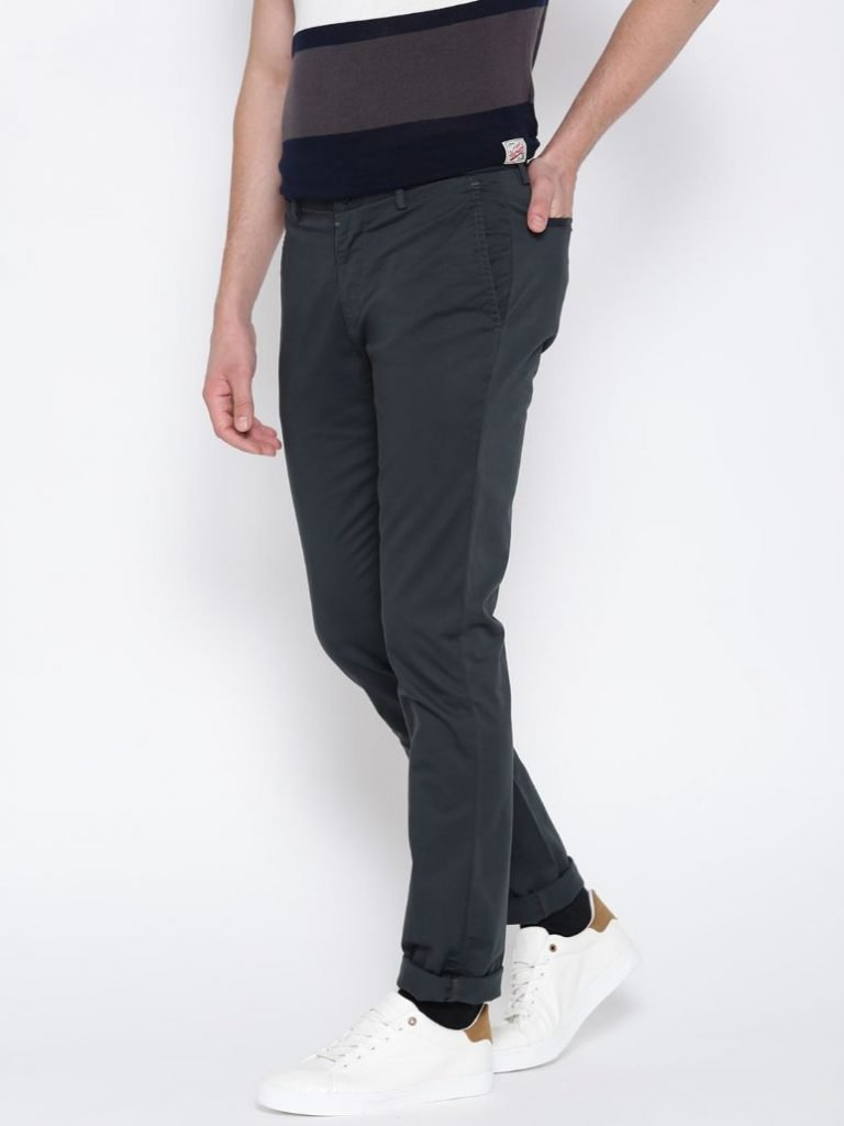 Men Charcoal Grey Solid Chinos